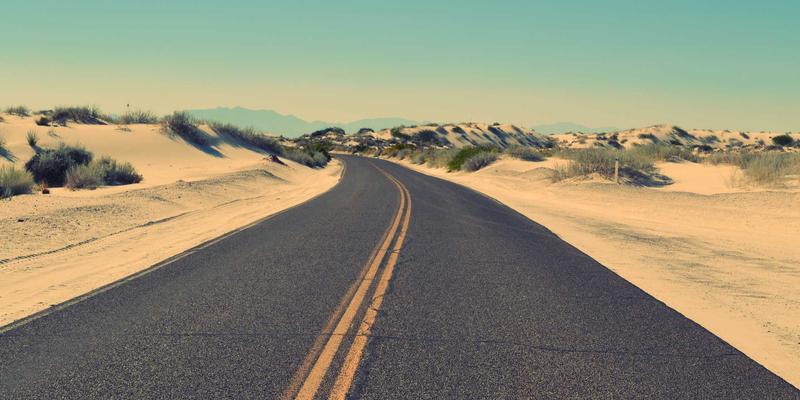 跨界启示录:从摩森康胜与百威英博的啤酒大战,看太阳镜如何成为时尚潮流的必争单品